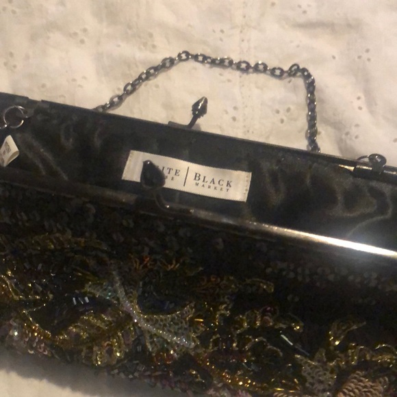 Purse - Picture 3 of 4